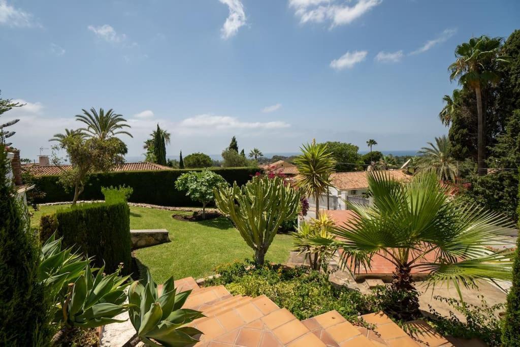 Private In Elviria Apartment